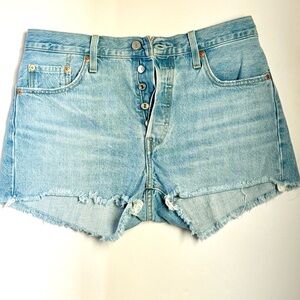 Levi's 501 Button fly Jean Shorts size 29